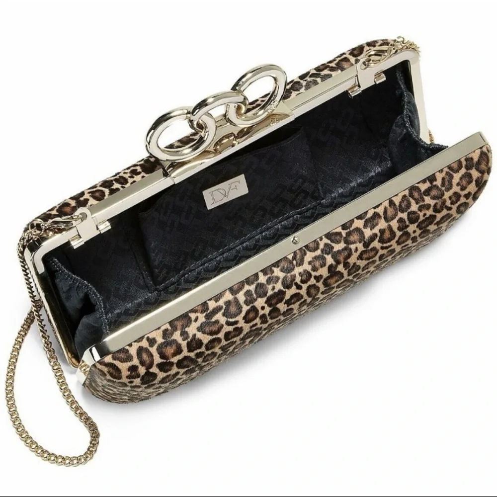DVF women clutch
